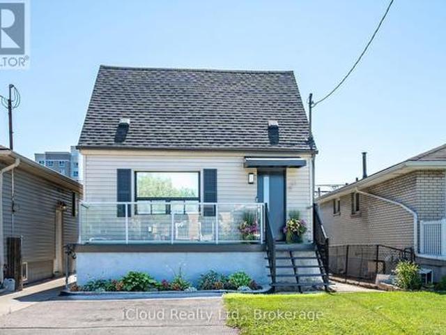 51 Delena Avenue, Hamilton, ON, L8H 1B7 house for sale | Listing ID X13629 | Royal LePage