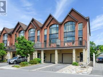 51 Drouin Avenue, Ottawa, ON, K1K 2A6 house for sale | Listing ID X13484 | Royal LePage