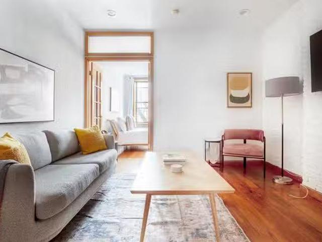 51 E Houston St, Nolita 2 Bedroom 2 Bath