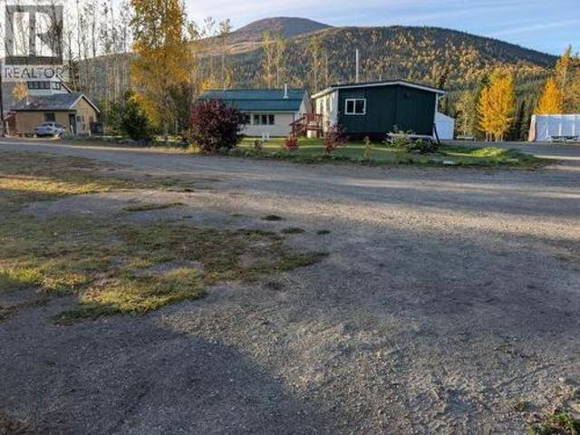 51 Echo Valley Road, Whitehorse North, YT, Y1A 7A4 house for sale | Listing ID 17717 | Royal LePage