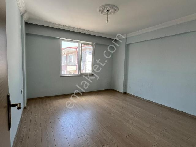 51 şeker Gayrimenkul 3+1 135m² Yeni Mahalle De Kiralık Daire