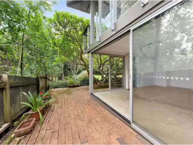 51 Fourth Avenue, Willoughby Apartment for rent Listed by Kev.