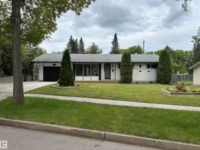 51 Glenmore Crescent, St. Albert, AB, T8N 0S6 house for sale.