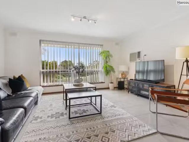 51 Grand Central Avenue, HALLETT COVE, SA 5158 House for Rent