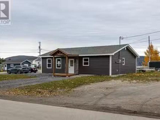 51 Hillview Road, Benoits Cove, NL, A0L 1A0 house for sale.