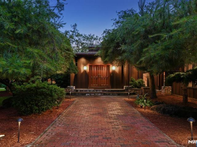 51 Hoagland Road