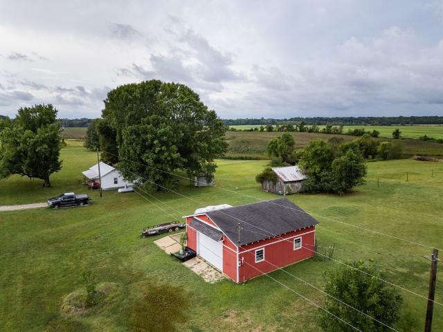 51 James Earl White Rd