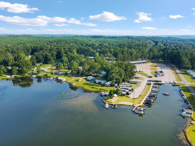 51 Lay Lake Way