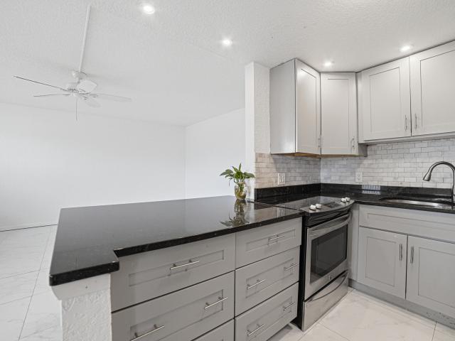51 Markham C, Deerfield Beach, FL 33442 | MLS #B26000