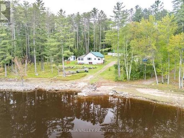 51 Myrlin Way, Laurentian Hills, ON, K0J 1P0 house for sale | Listing ID X12908 | Royal LePage