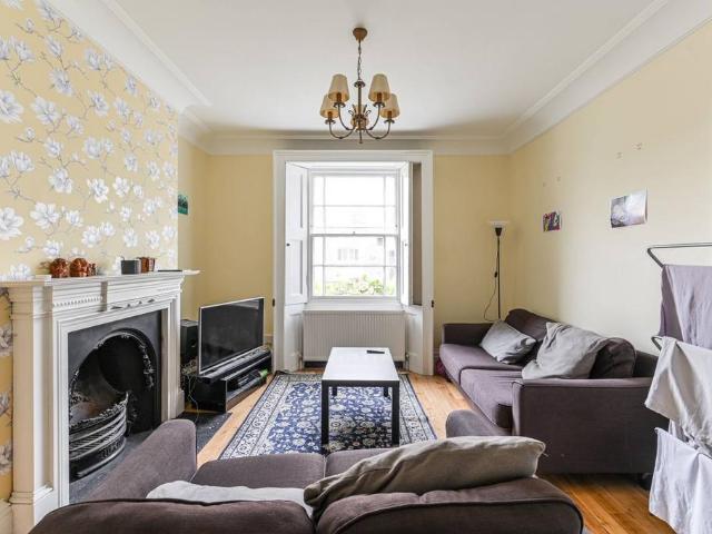 51 Nursery Road, London, SW9 8BS, United Kingdom | 4 bed townhouse for rent #139067701 | Rentberry
