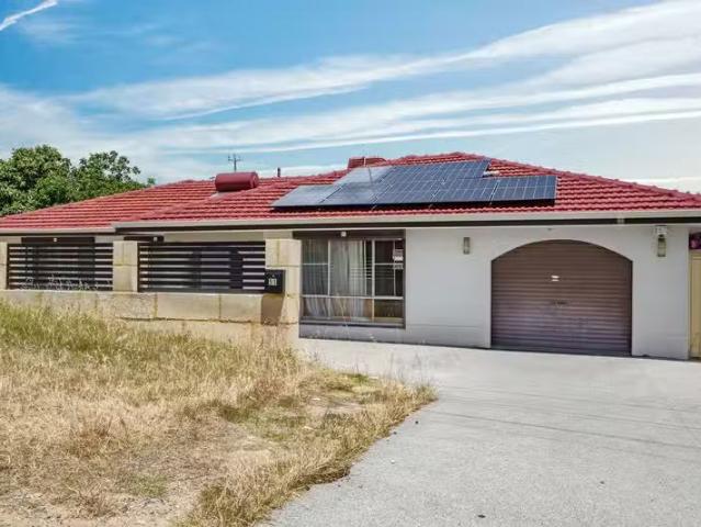 51 Owen Road, HAMILTON HILL, WA 6163 House for Rent