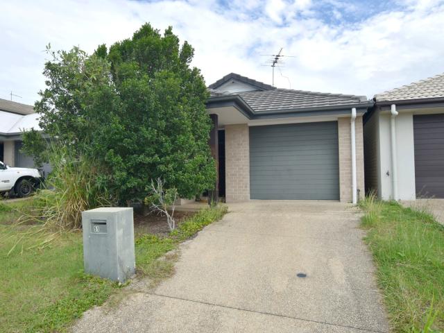 51 Petrel Street Kirkwood, QLD 4680