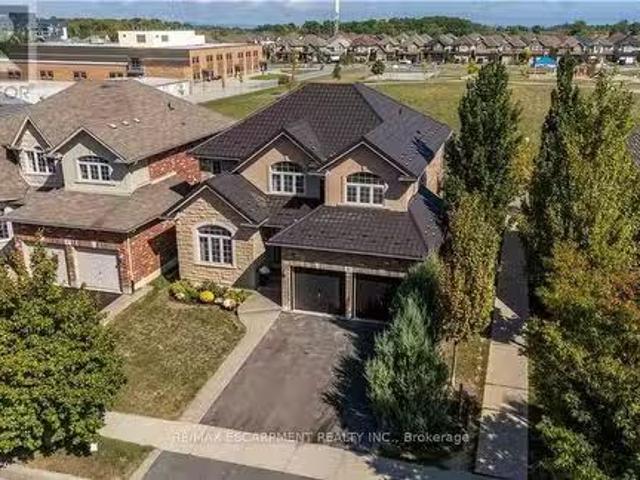 51 Showcase Drive, Hamilton, ON, L0R 1P0 house for sale Lis.