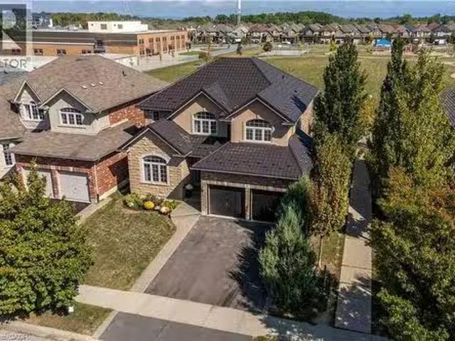 51 Showcase Drive, Hamilton, ON, L0R 1P0 house for sale Lis.