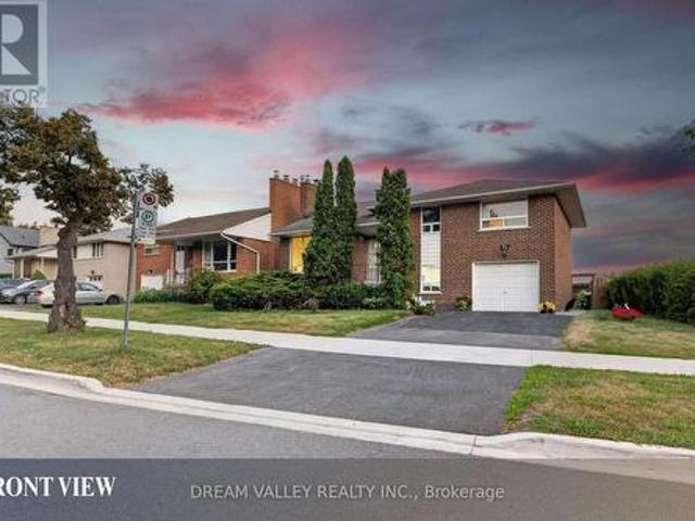 51 Sloley Road, Toronto, ON, M1M 1C7 house for sale | Listing ID E13635 | Royal LePage