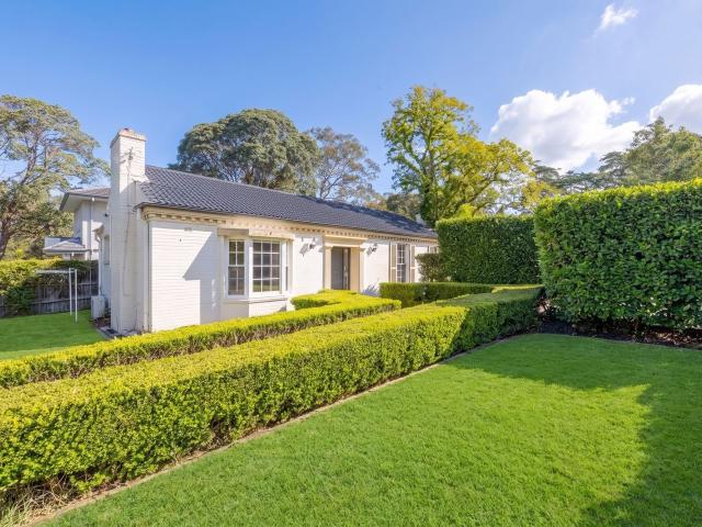 51 Stanley Street, St Ives House | Listed 08 October 2026