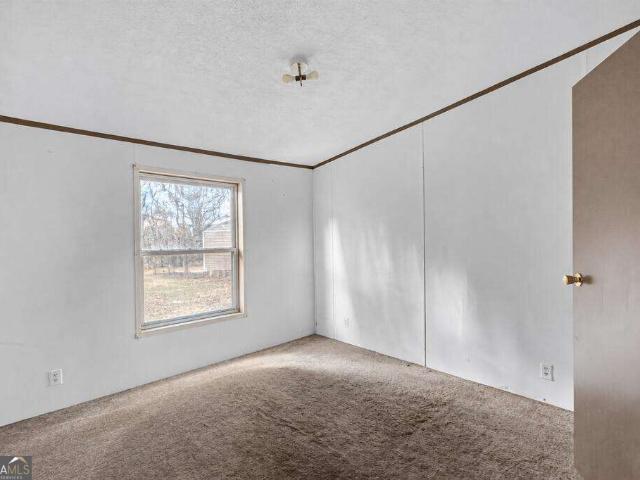 51 Summit Lane