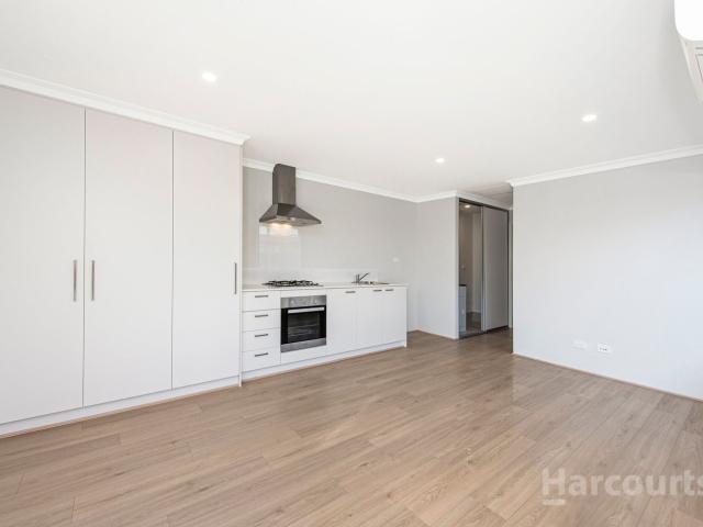 51a Maspalomas Drive, MADORA BAY, WA 6210