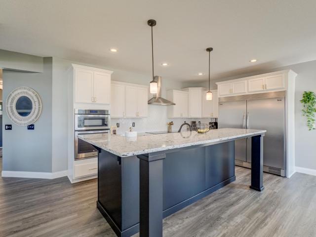 5204 Porchlight Bay
