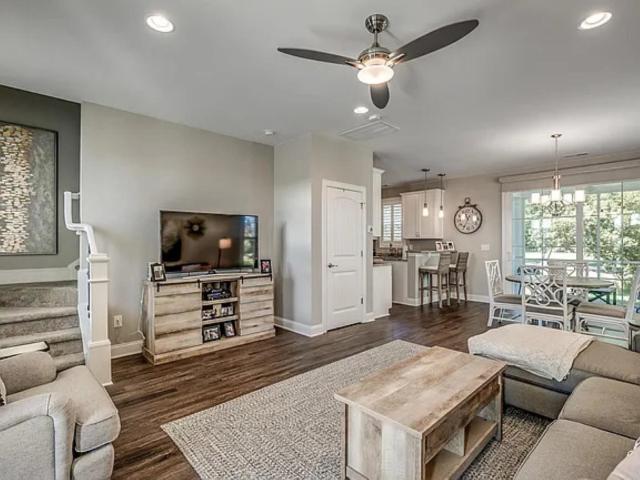 5204 Sea Coral Way