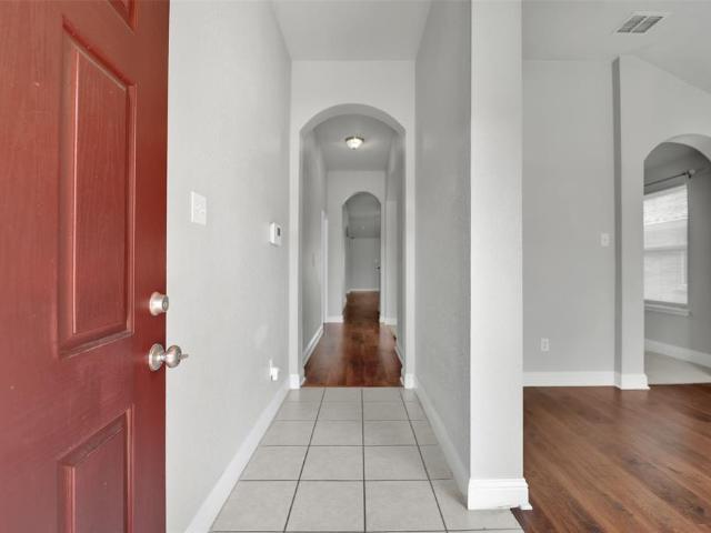 5205 Mirror Lake Drive