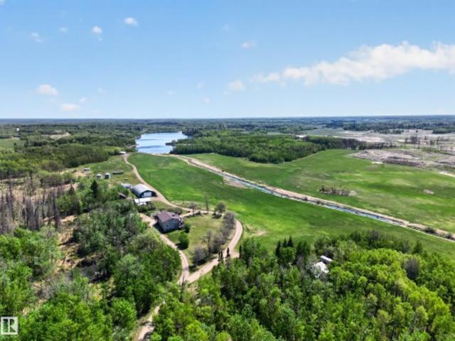 52073 Hwy 21, Rural Strathcona County, AB, T8B 1J4 Luxury House for sale | Listing ID E4509 | Royal LePage Carriage Trade Luxury Properties