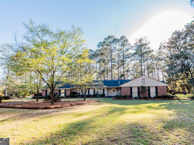 5207 Forest Lake Road