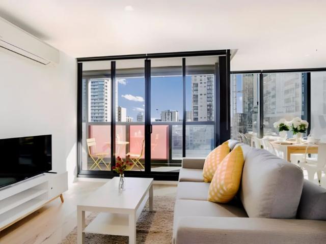 5208/33 Rose Lane, Melbourne