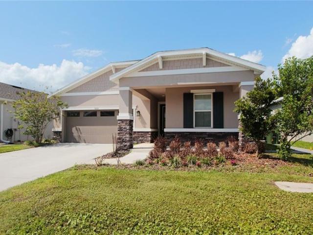5208 Meadow Song Dr, Okahumpka, FL 34762