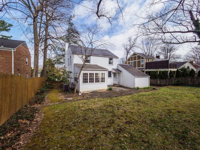 5208 Glenwood Road, Bethesda, US, MD