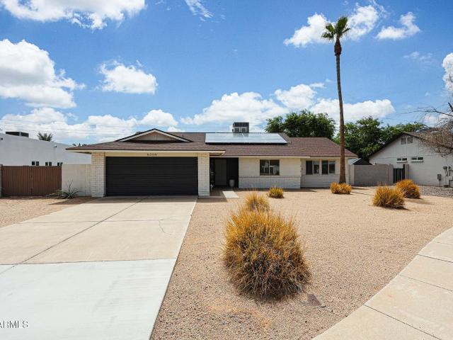 5209 E BECK Lane