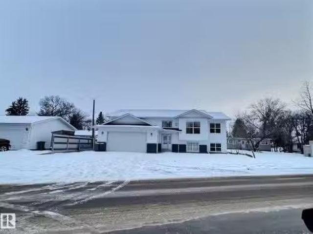 5209 57 Avenue, Ponoka, AB, T4J 1G6 house for sale Listing.