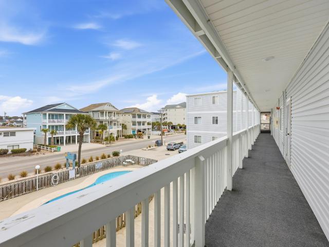 5200 N Ocean Blvd. 201