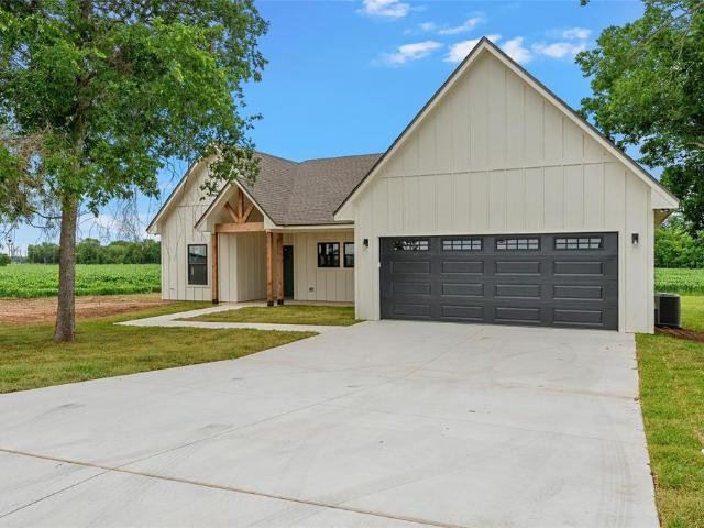 5200 Bogey Lane