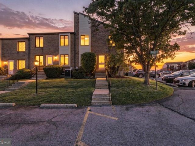 5200 Hilltop Dr Apt U9, Brookhaven, PA 19015