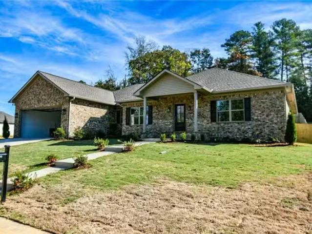 5200 SUMMERFIELD DR E, TUSCALOOSA, AL 35404