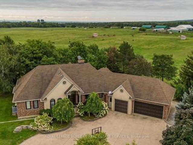 5200 2 Side Road, Burlington, ON, L9E 0R2 house for sale | Listing ID W13777 | Royal LePage