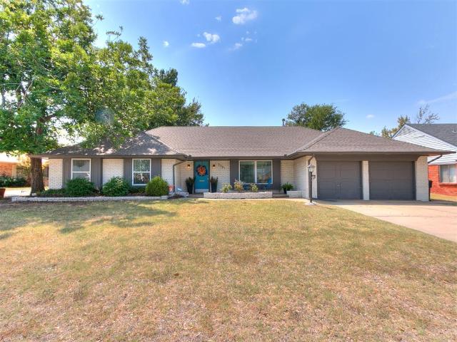 5201 N Hamilton Drive