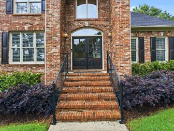 5203 Cedar Trace Circle
