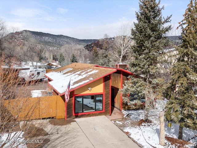 520 & 0 Mesa Verde Avenue, Carbondale, US, CO