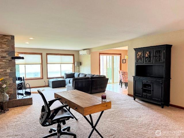 520 11th Street NE # 14