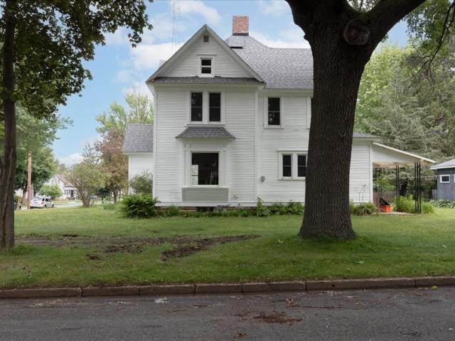 520 12th Street SE