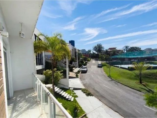 520 Área Útil Casa de Condomínio Alugar, 4 Dormitórios localizado em Avenida Rogério Cassola, 581 Condomínio Aldeia da Mata Jardim Clarice I, Votorantim, São Paulo, 18116709 | Brasil