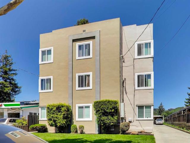 520 Bancroft Ave