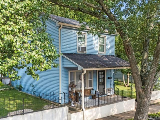 520 East Street