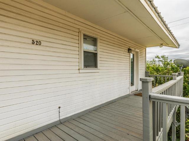 520 Liveoak Street