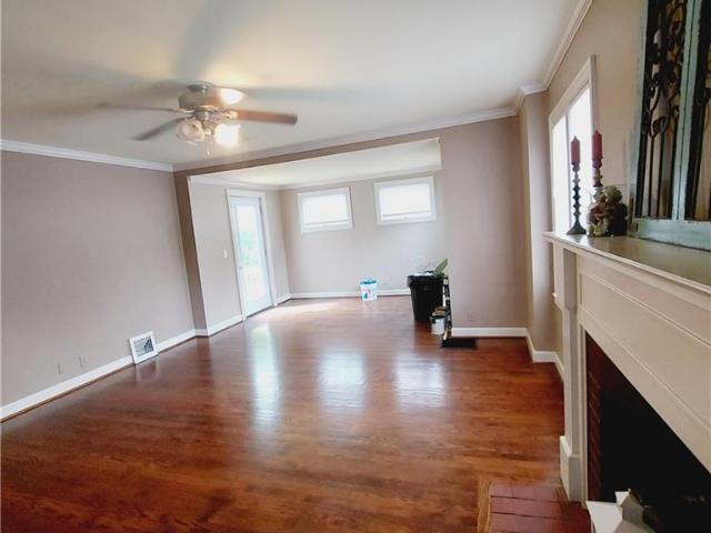 520 N Pleasant Street
