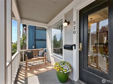 520 NE 82nd Street
