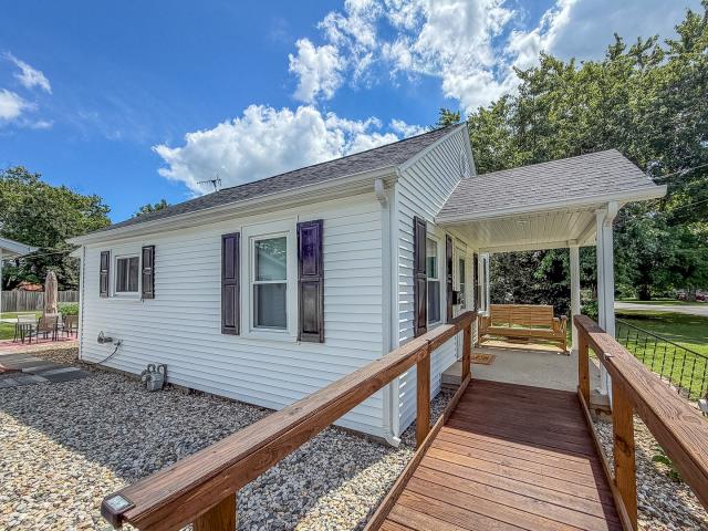 520 S 5th Street